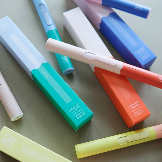 Poppy Flameless Rechargeable Lighter