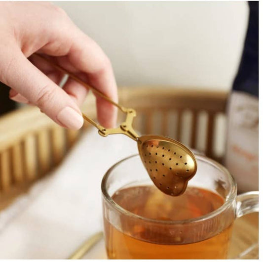 Gold Heart-Shaped Loose Leaf Tea Snap Infuser