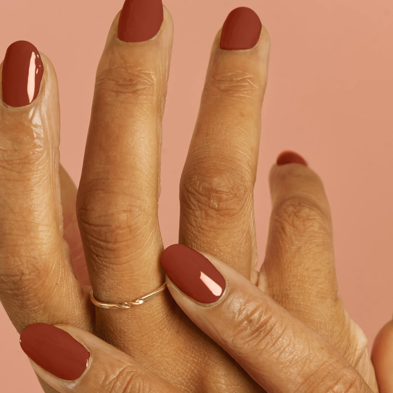 Leo Vegan Nail Polish