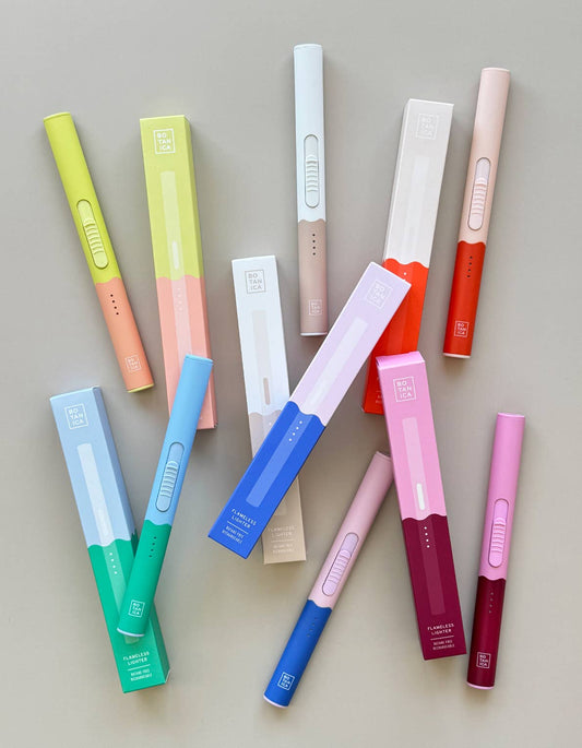 Earth Flameless Rechargeable Lighter