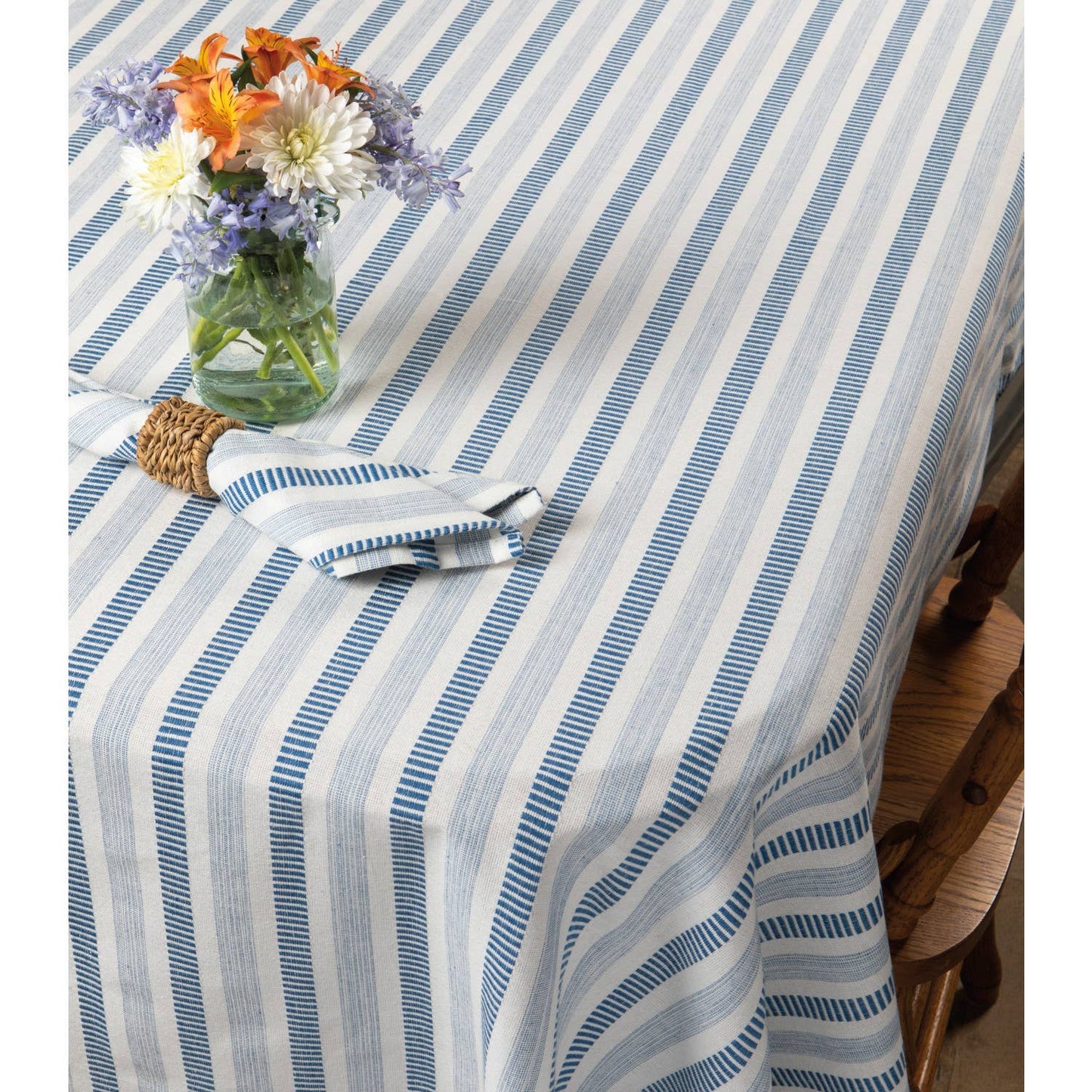 Breeze Tablecloth—90 x 60 inch