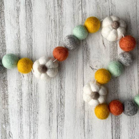 Boho White Pumpkin Felt Garland—5 feet