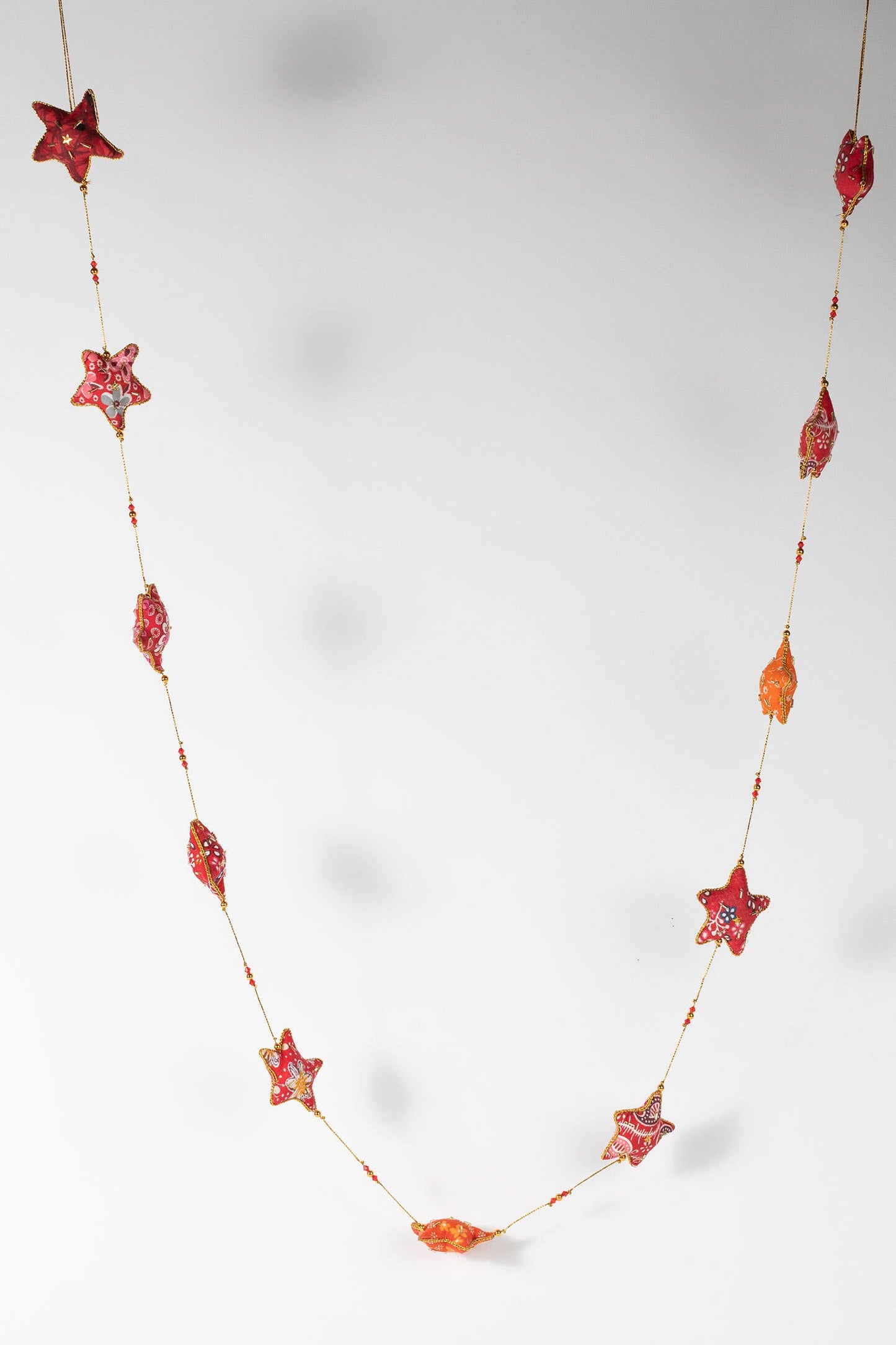 Snowy Star Garland