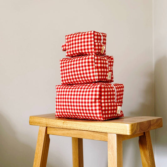 Medium Red Gingham Toiletry Bag