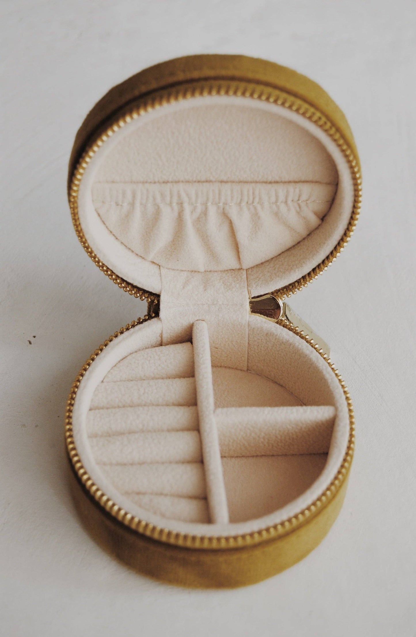 Circular Travel Jewelry Box in Chartreuse