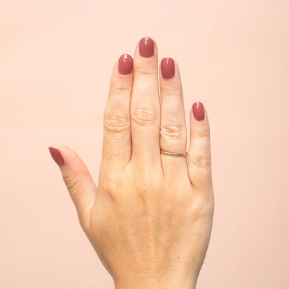 Call Alice Vegan & 21-free Nail Polish