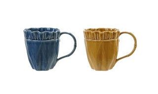 14 oz Ruffled Stoneware Mug