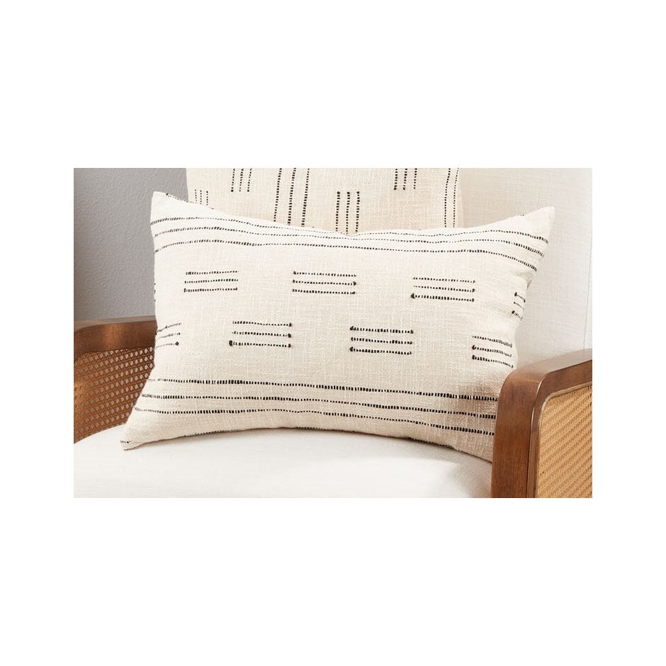 Noir Cushion