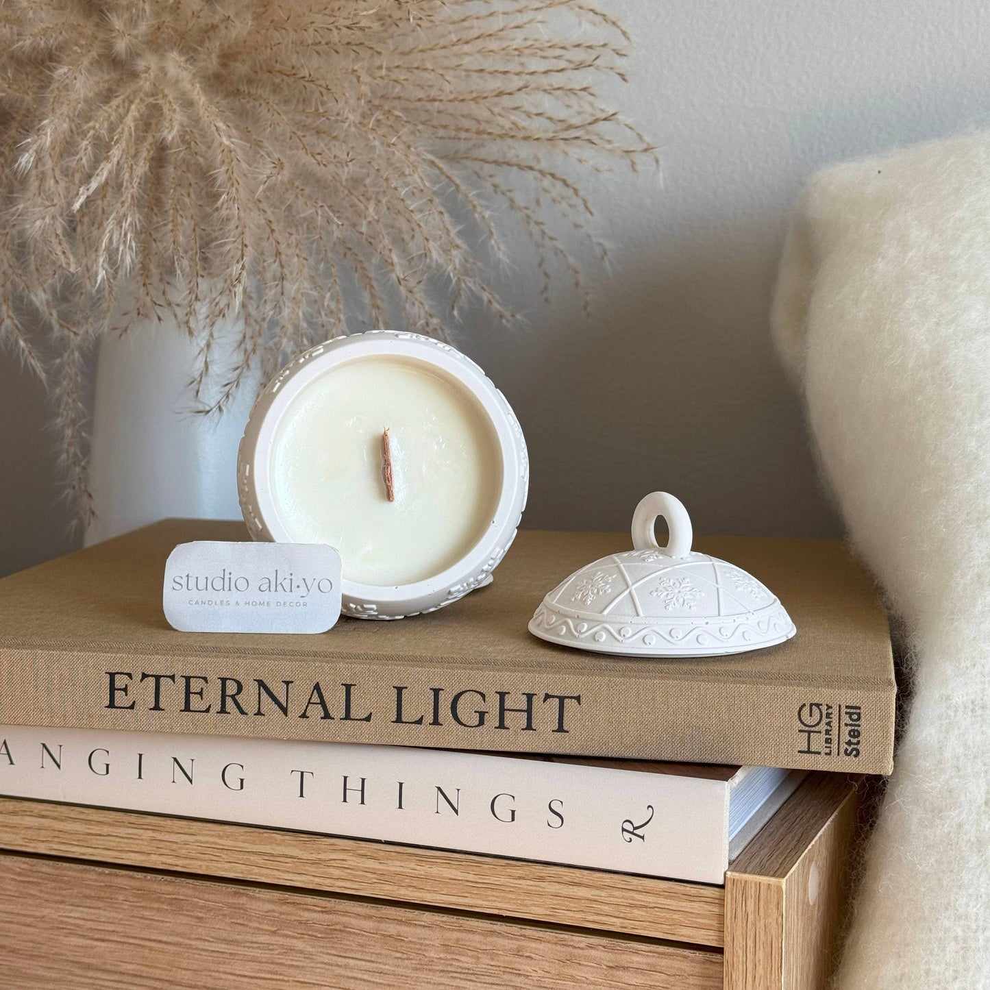 Winterberry Soy Wax Candle—Holiday Nostalgia