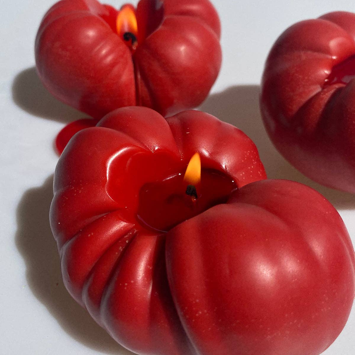 Red Heirloom Tomato Candle