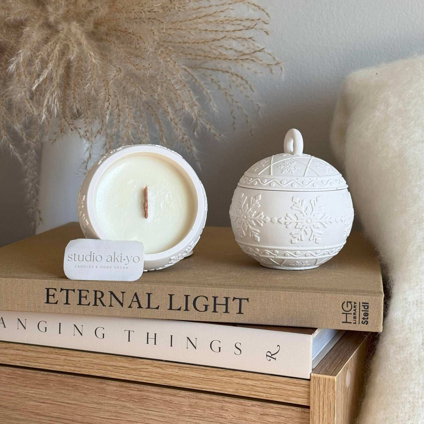 Winterberry Soy Wax Candle—Holiday Nostalgia