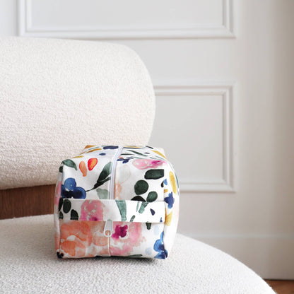 Medium Sierra Florals Toiletry Bag